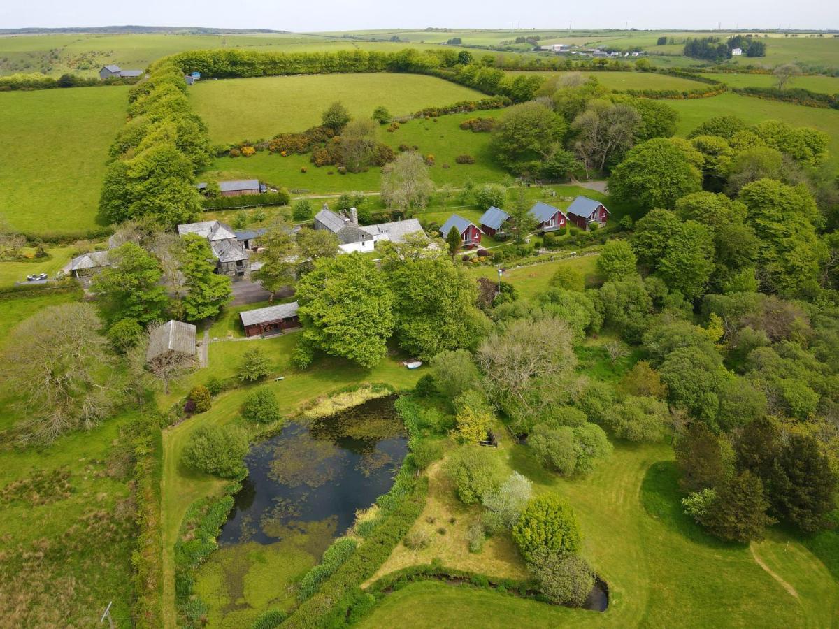 Ta Mill Cottages & Lodges - Meadowview Chalet 4 Launceston Bagian luar foto